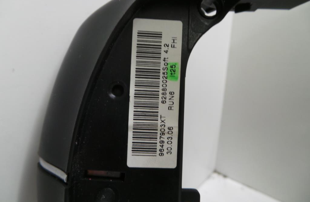 Citroen C4 5-trg. Bj.06 Lenkradbedienung Schalter Lenkrad 96497903XT VALEO